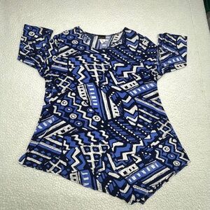 Brand: Caribe USA Size: XL Color:Multi, blue, black white